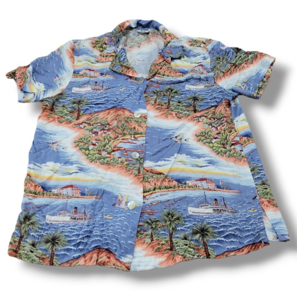 Vintage CLIO Top Size Medium Women's Button Down Shirt Hawaiian Style Island VTG